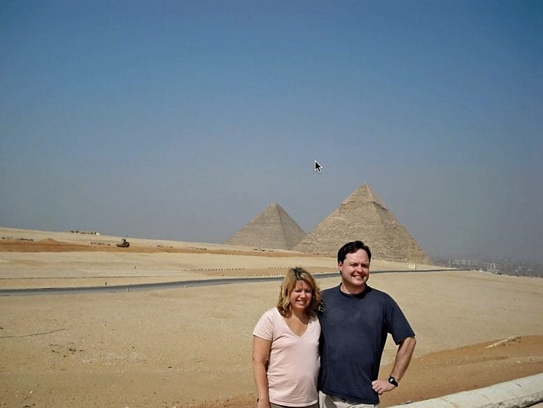 Jennifer and her husband in -- you guessed it -- Egypt.